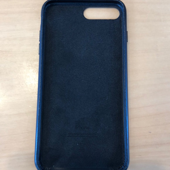Apple 8 Plus black leather case - Picture 2 of 3